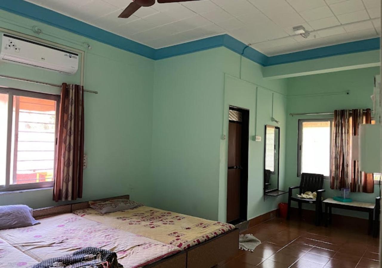 Bapat Niwas Home Stay Ganpatipule Εξωτερικό φωτογραφία
